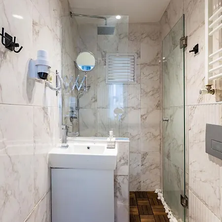 Apartment Walk To Taksim S